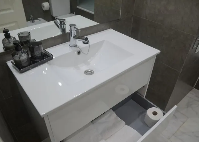 Marjeleta Apartamento 아파트 *